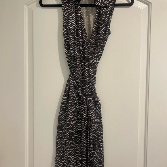 DVF Vintage Sleeveless Silk Wrap Dress - St. Jude Size 4 - Picture 4 of 5